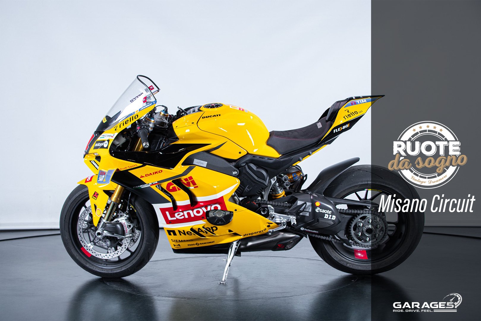 Ducati PANIGALE V4 BAGNAIA WORLD CHAMPION REPLICA 
