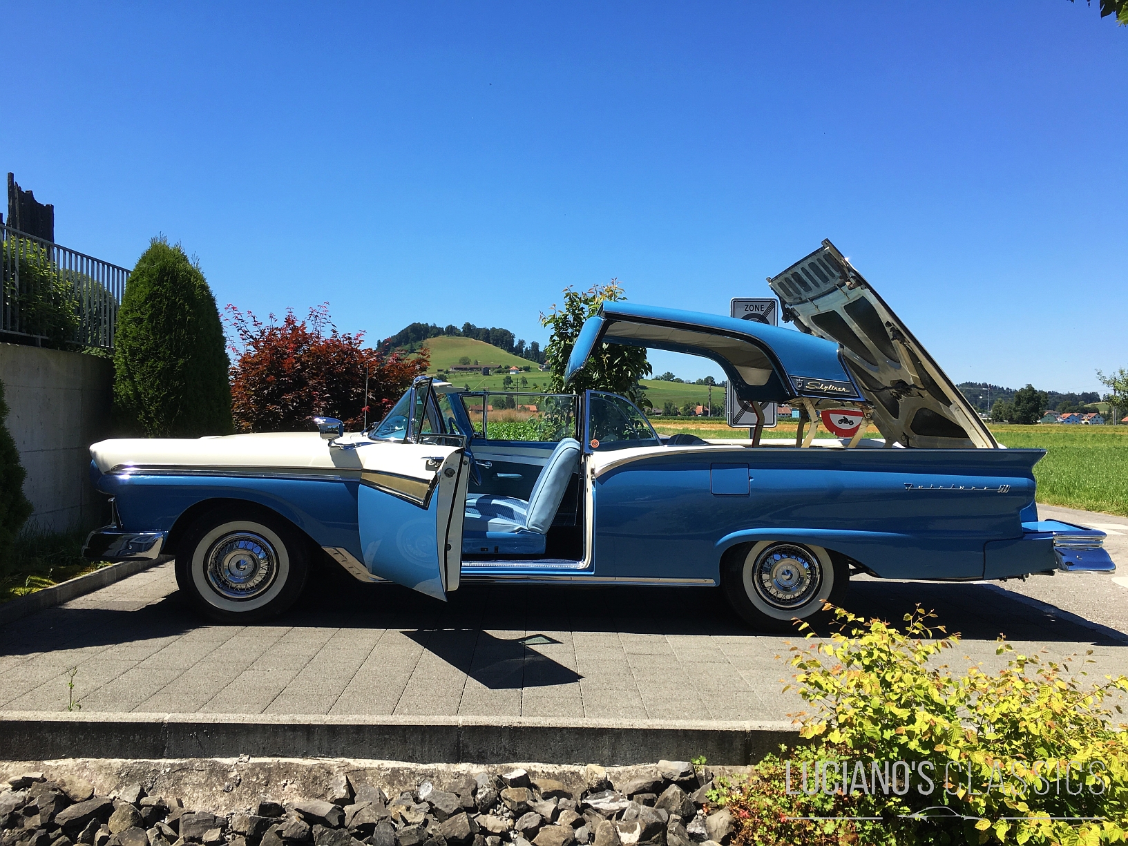 Ford Fairlane 500 Skyliner