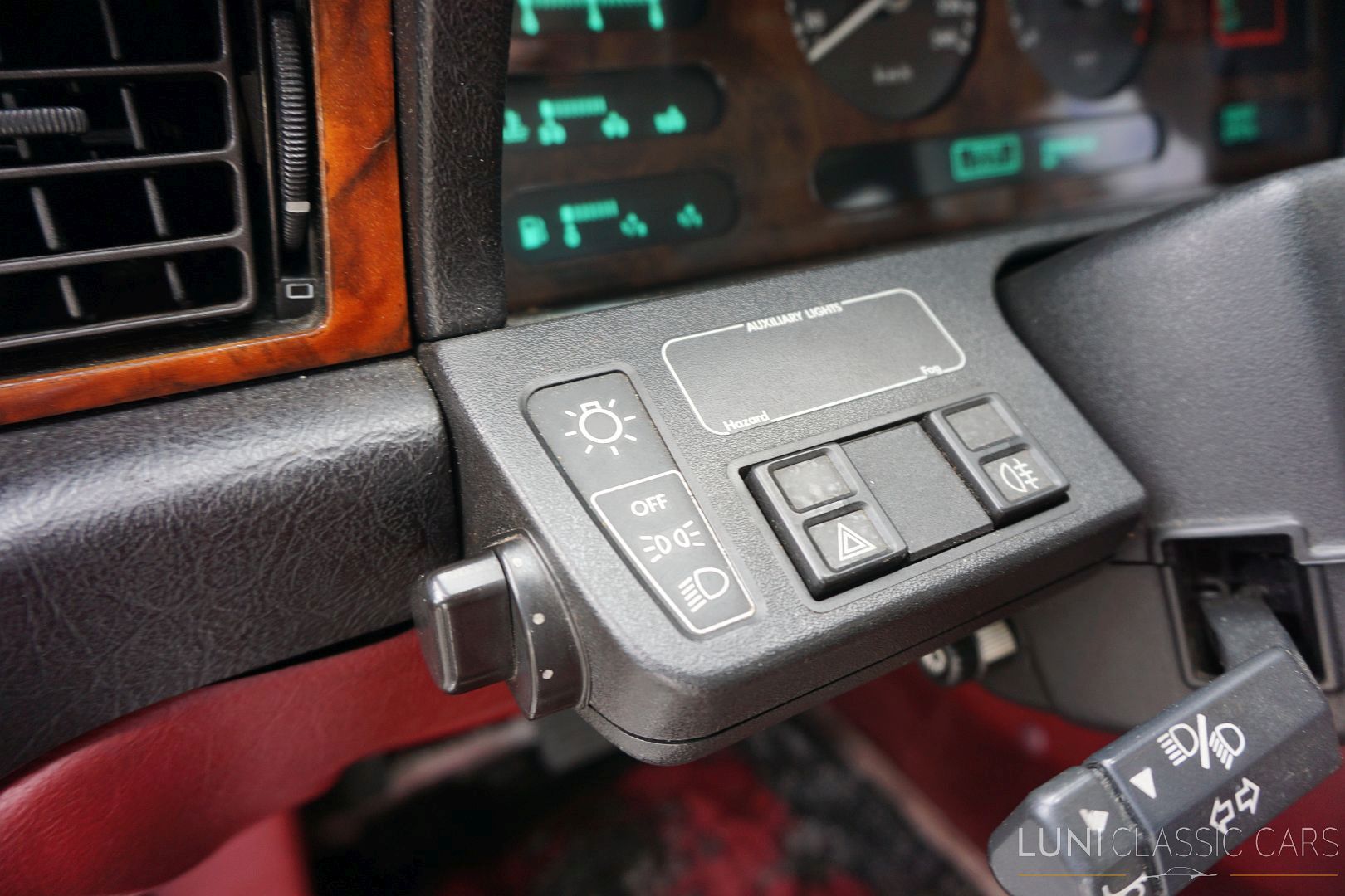 Jaguar XJ40 Sovereign 3.6