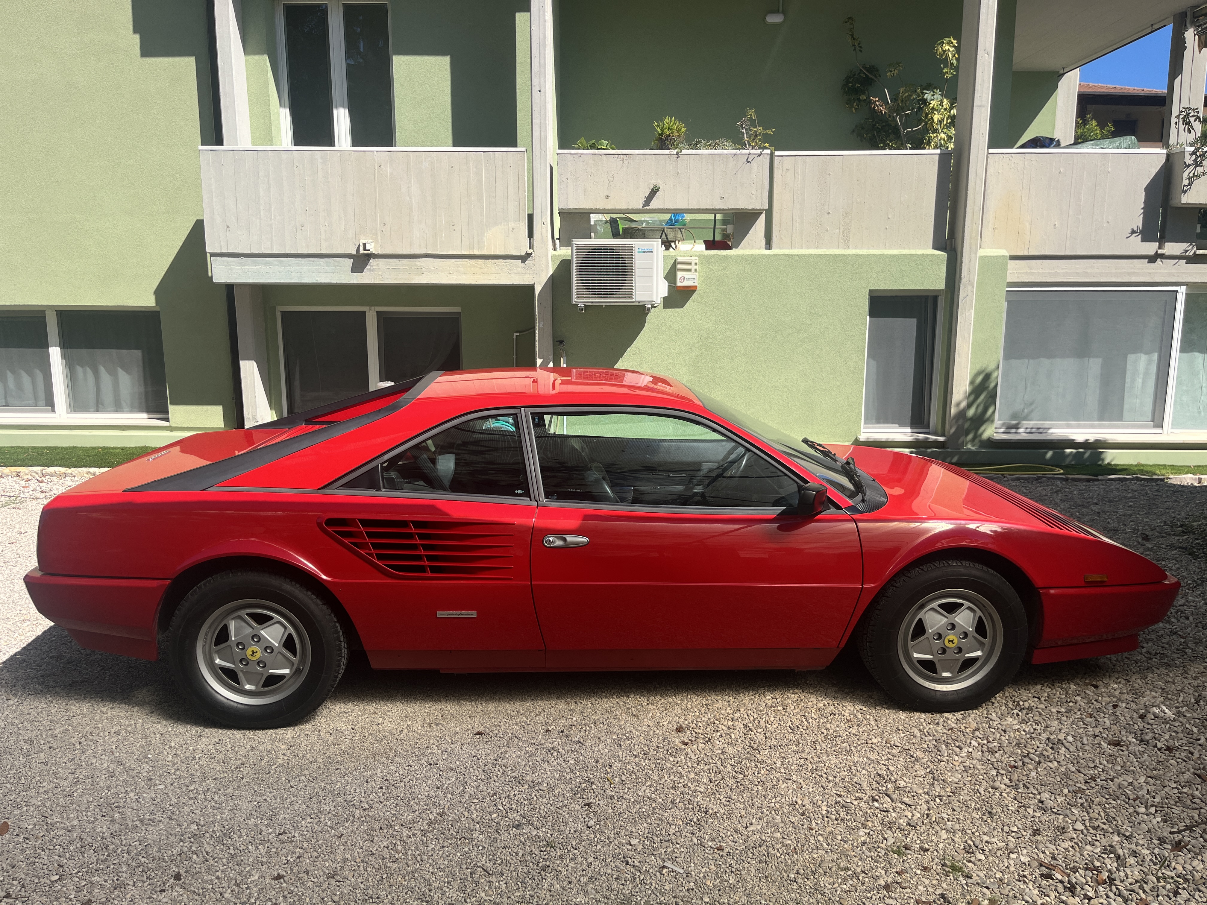 Ferrari Mondial 3200