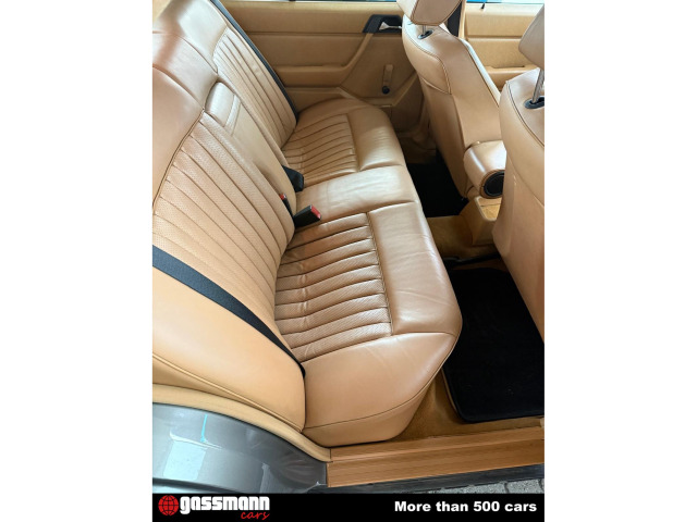 Mercedes Benz 200 Limousine W124 