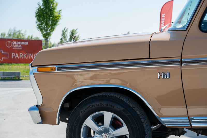 Ford F150 XLT Ranger V8 \'76 