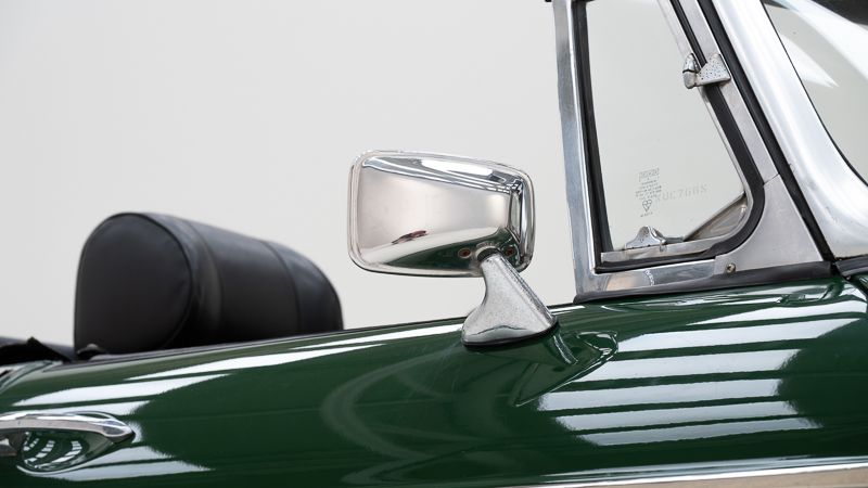 MG B roadster + overdrive \'78 