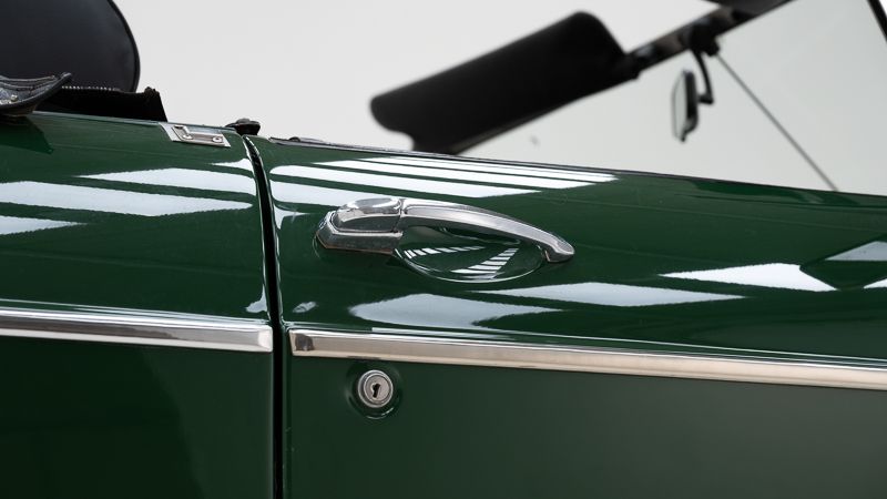 MG B roadster + overdrive \'78 