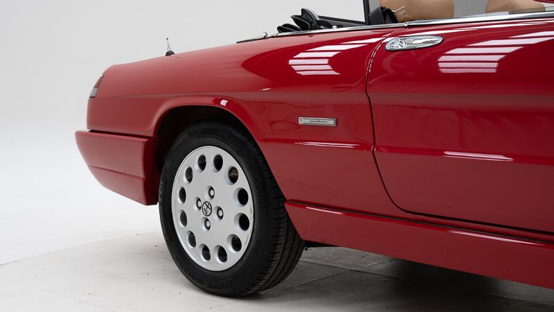Alfa Romeo 2000 Spider 4 \'91 