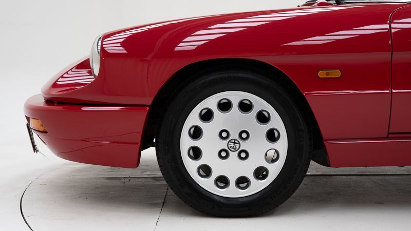 Alfa Romeo 2000 Spider 4 \'91 