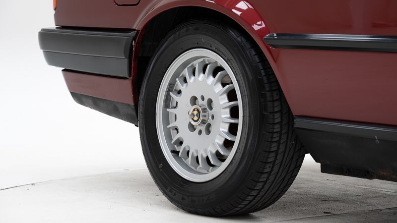 BMW  318i Cabriolet \'92 