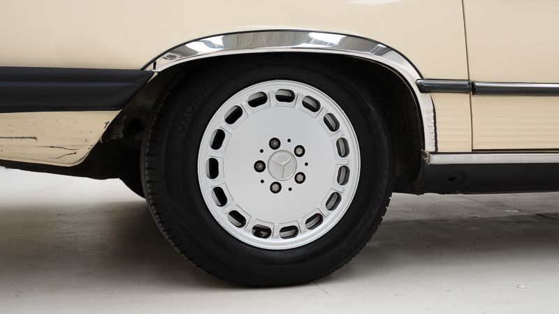 Mercedes Benz 560 SL \'86 