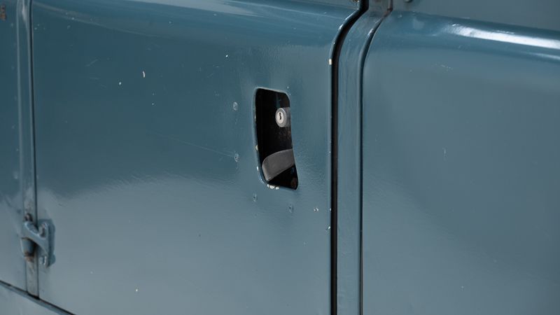 Land Rover Series II 109 Dormobile \'62 