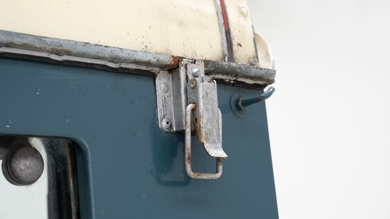 Land Rover Series II 109 Dormobile \'62 