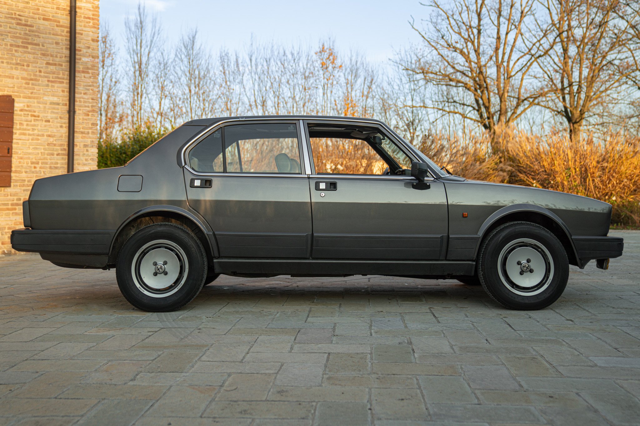 Alfa Romeo ALFETTA INIEZIONE QUADRIFOGLIO ORO 