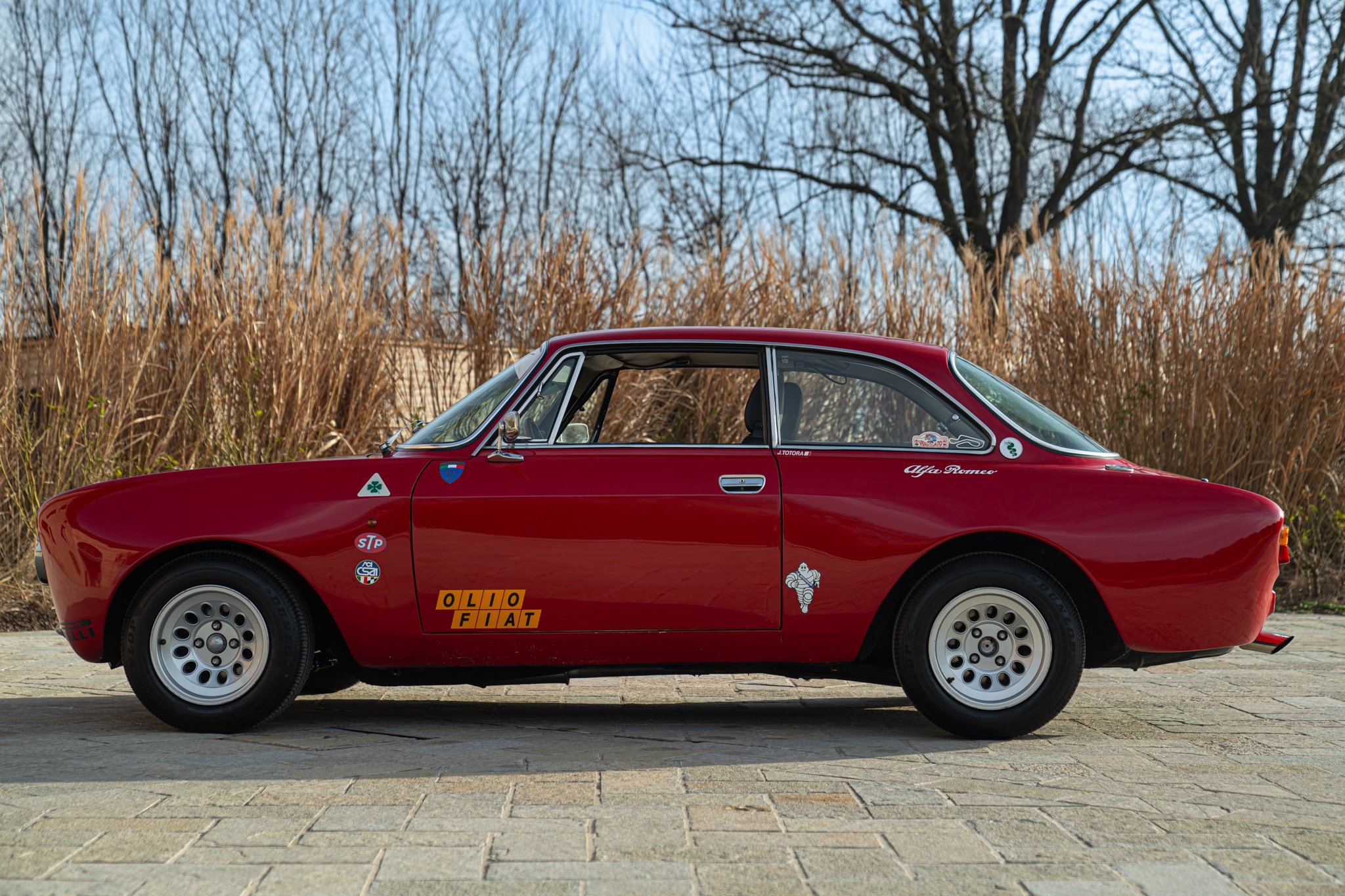Alfa Romeo GT 2000 VELOCE replica \"GTAM\" 