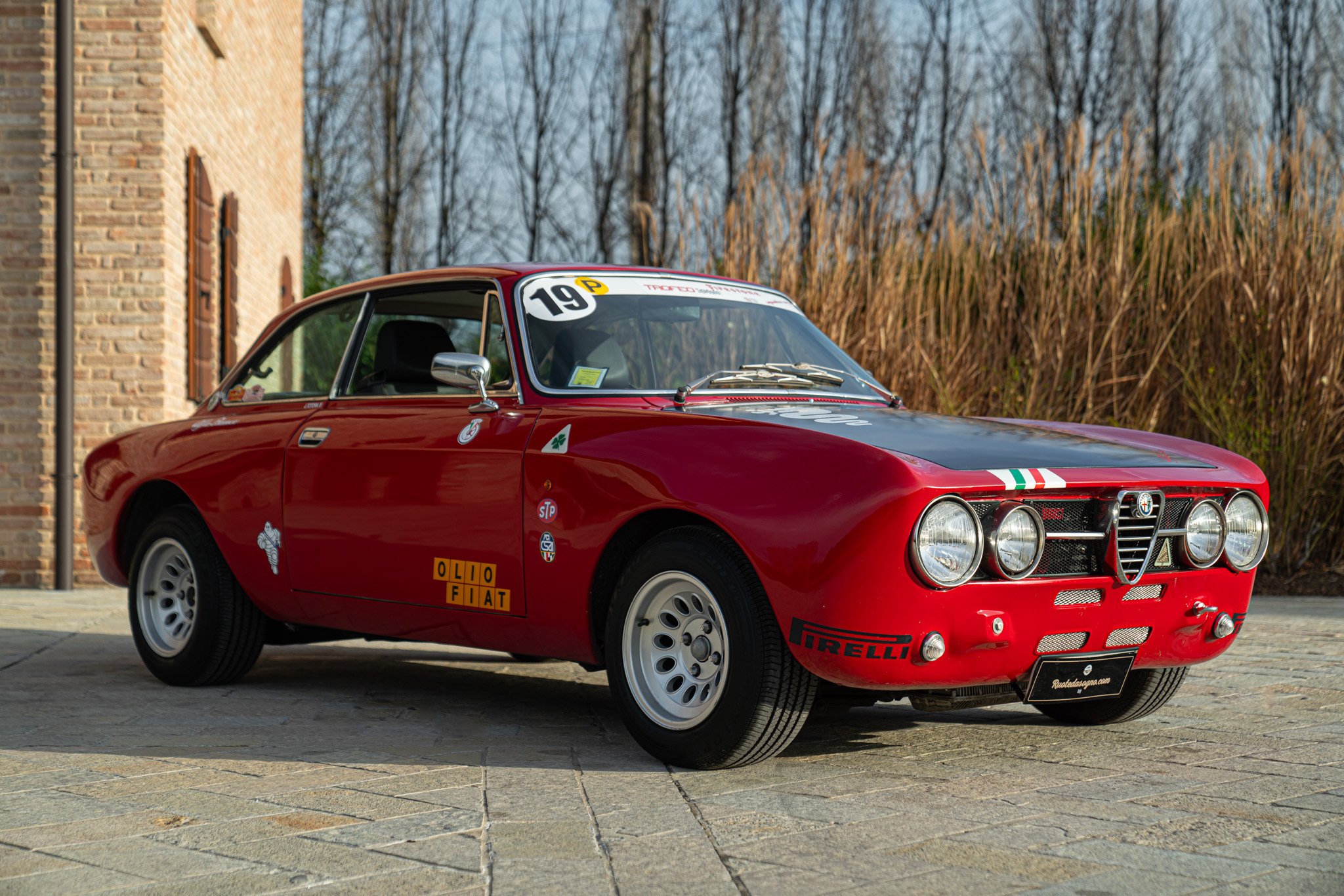Alfa Romeo GT 2000 VELOCE replica \"GTAM\" 