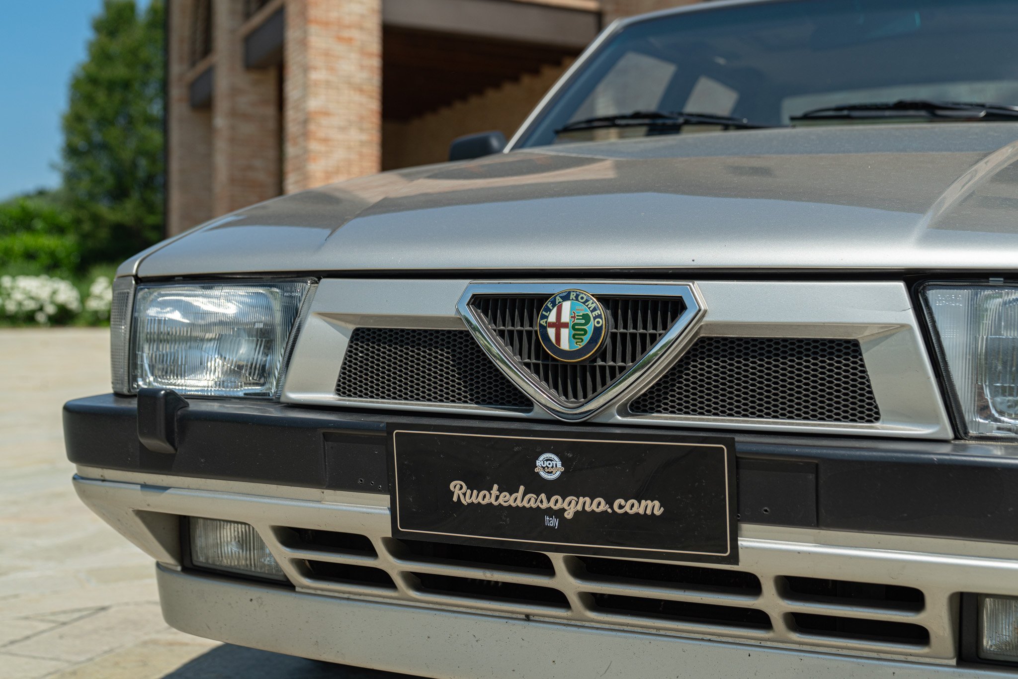 Alfa Romeo 75 2.0 