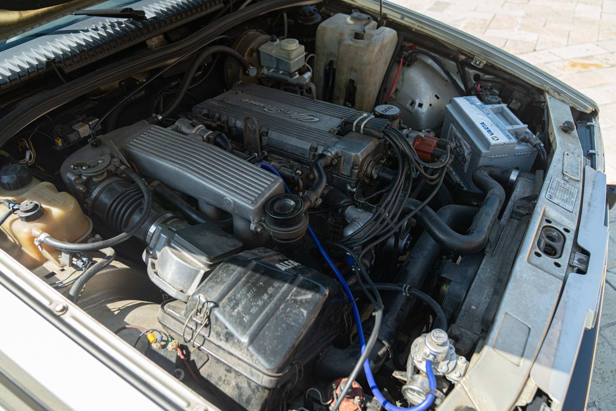 Alfa Romeo 75 2.0 