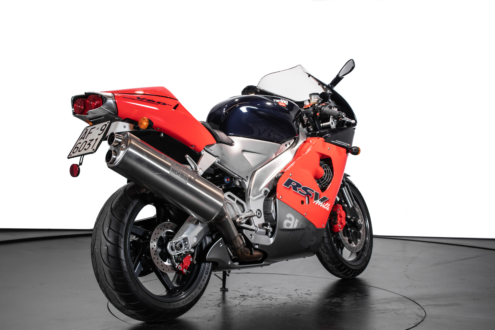 Aprilia RSV 1000 - Cosmo 