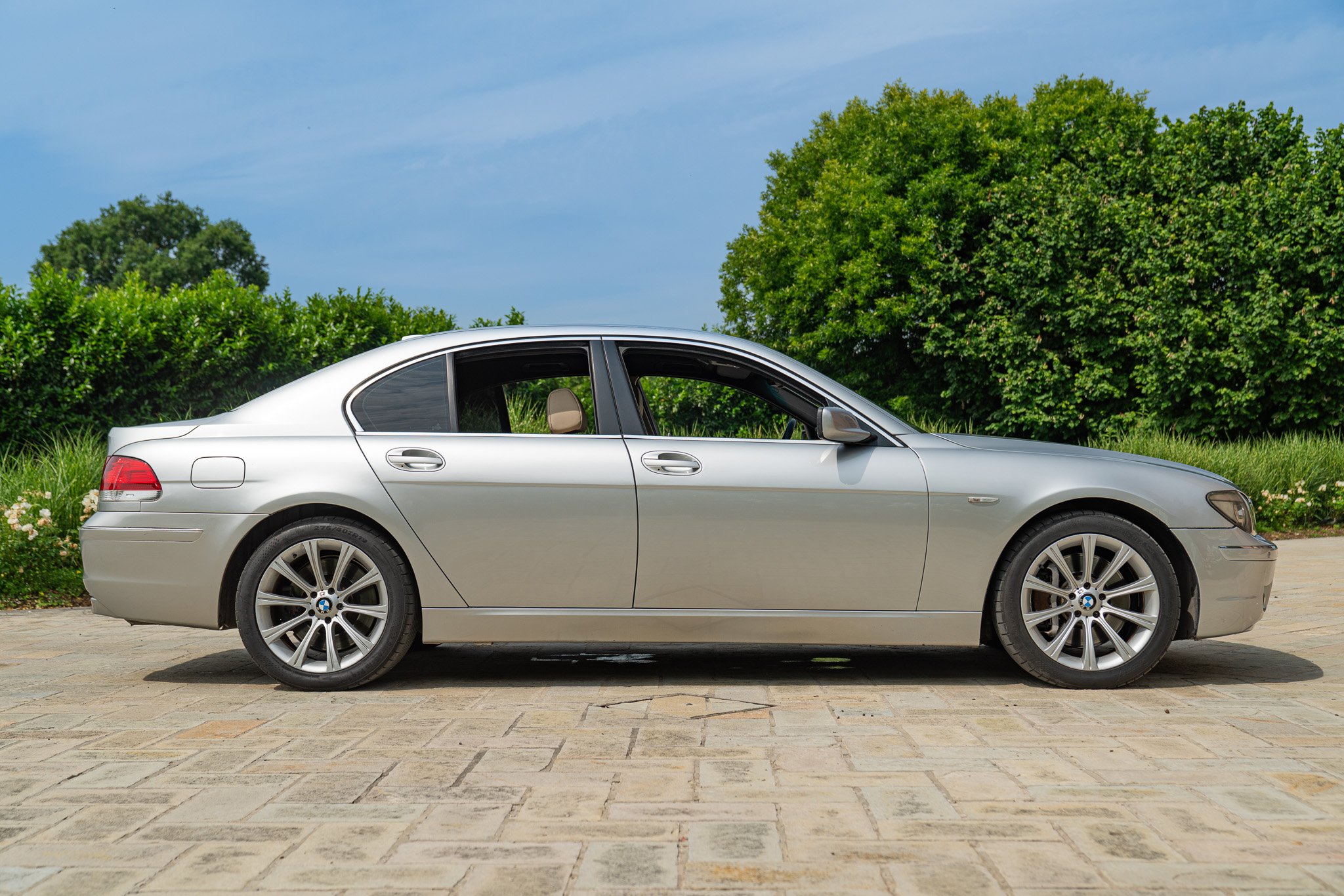 BMW 745 D 
