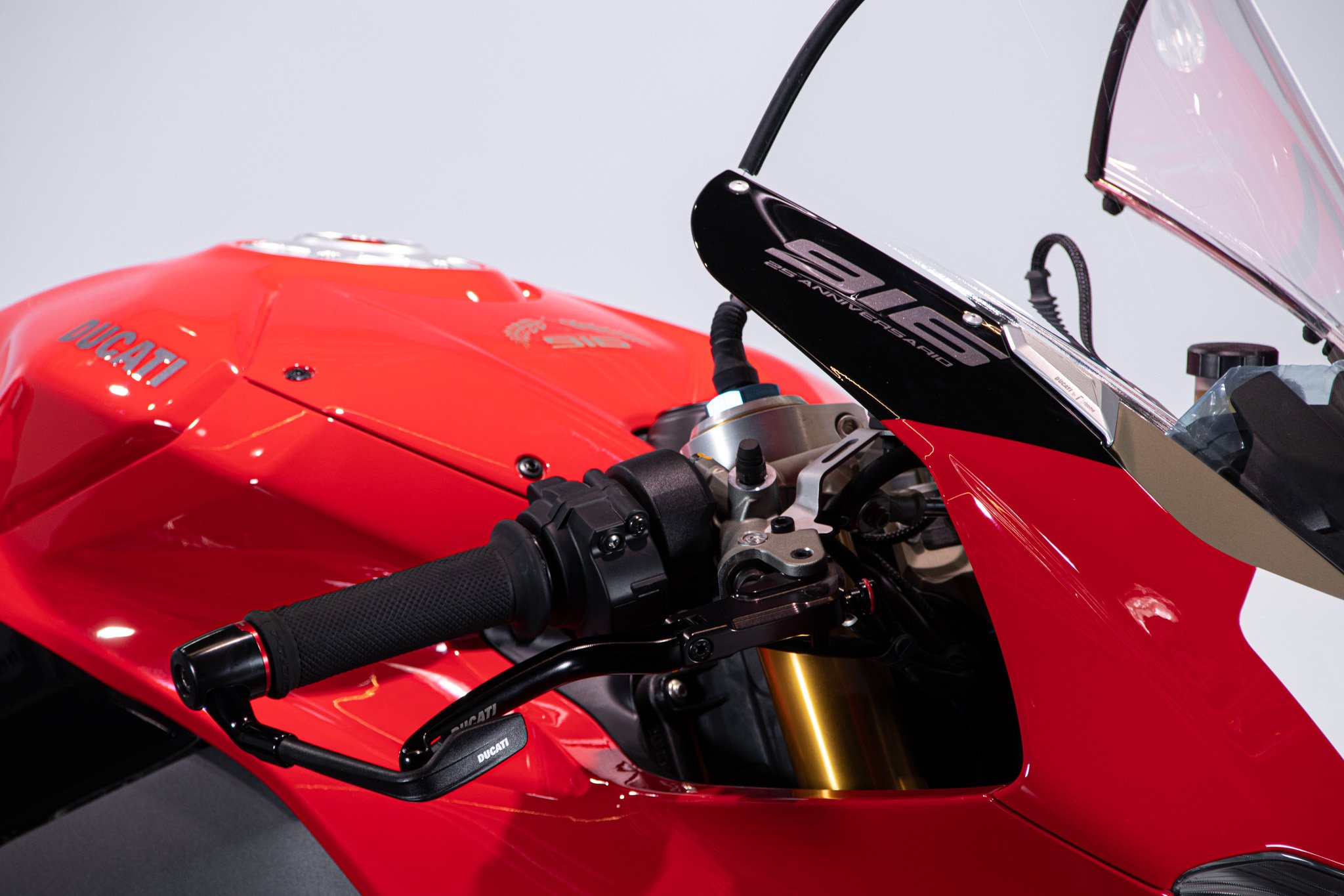 Ducati PANIGALE V4 25°ANNIVERSARIO 916 