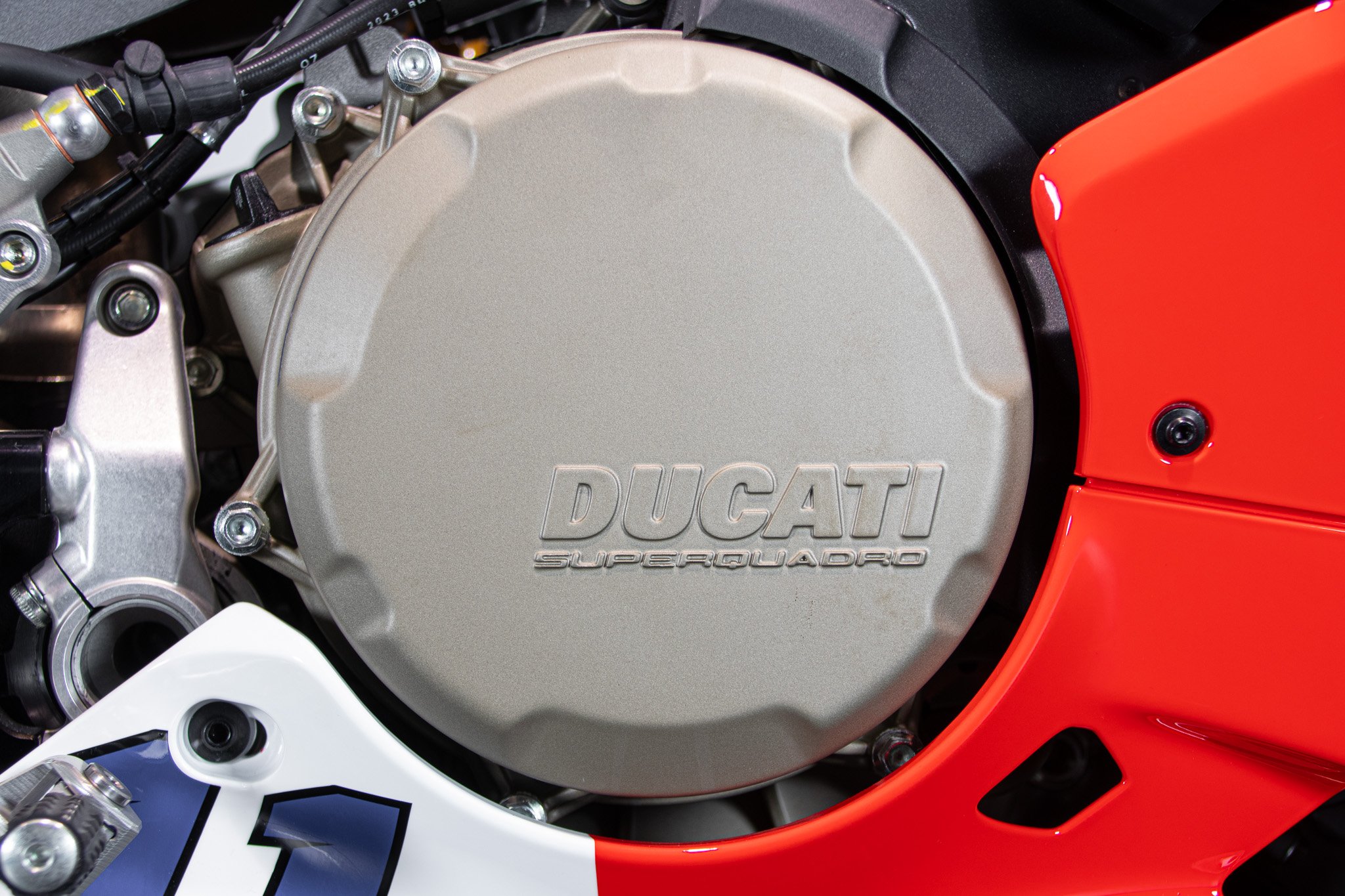 Ducati PANIGALE V2 BULEGA 2023 WORLD CHAMPION REPLICA 