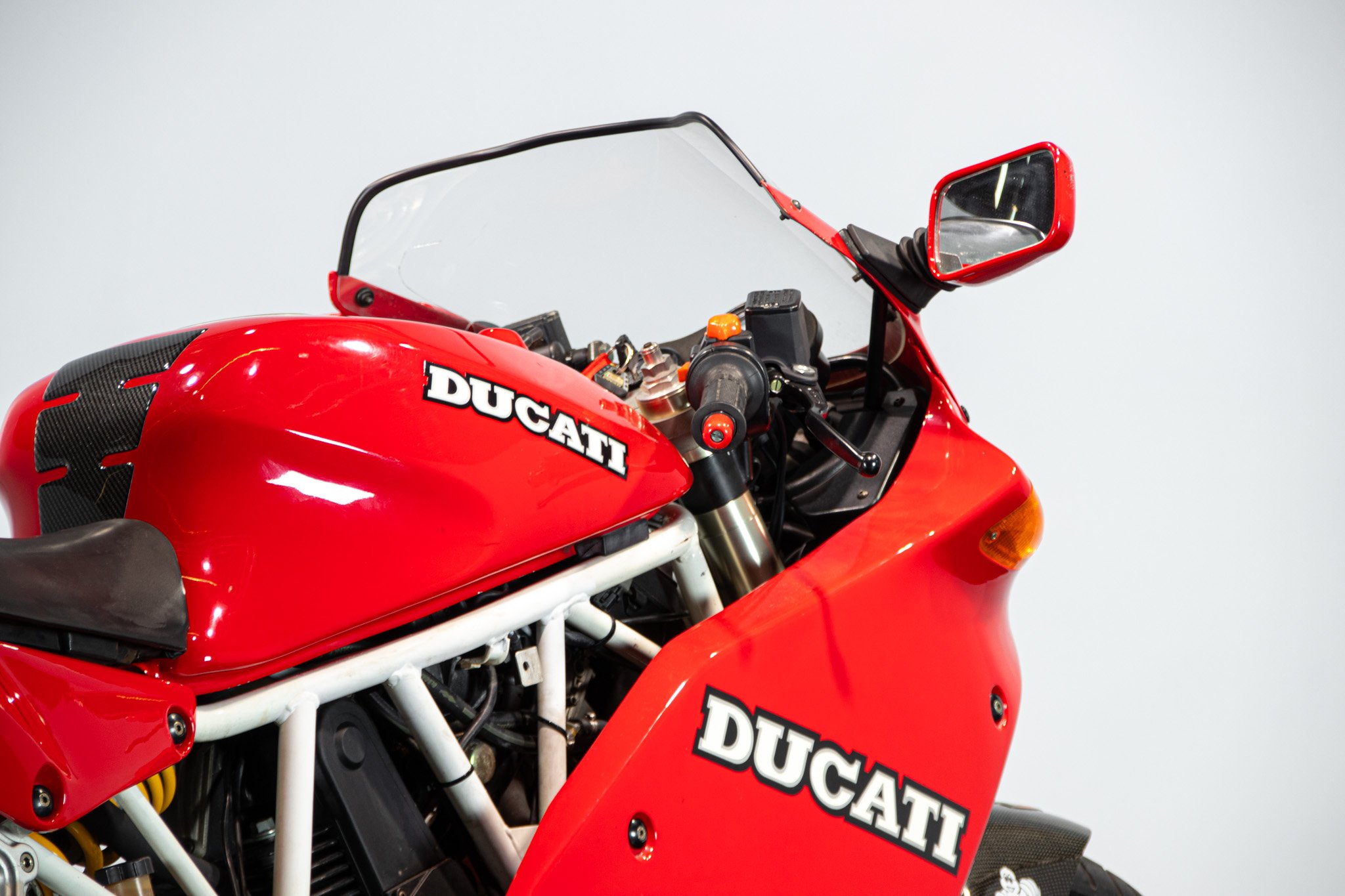 Ducati 900 SS 