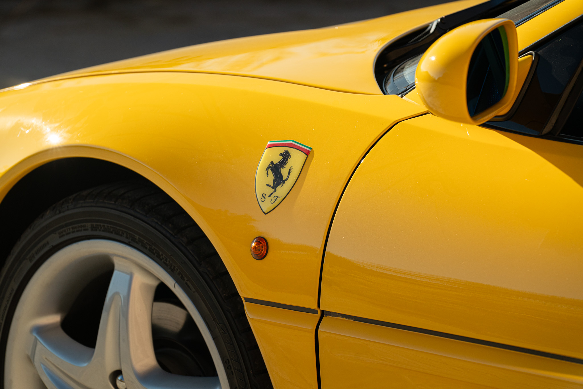 Ferrari F355 F1 SPIDER 