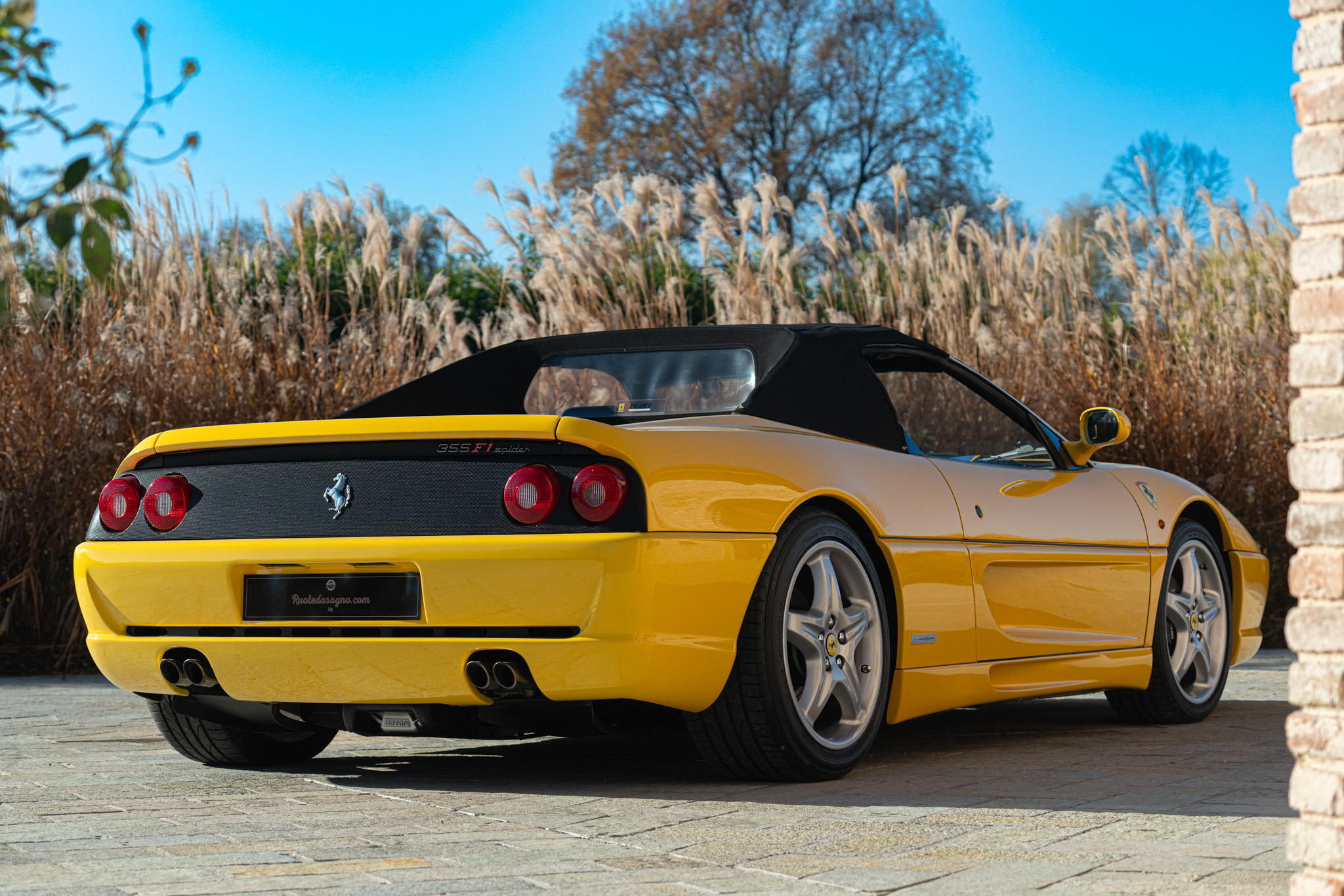Ferrari F355 F1 SPIDER 