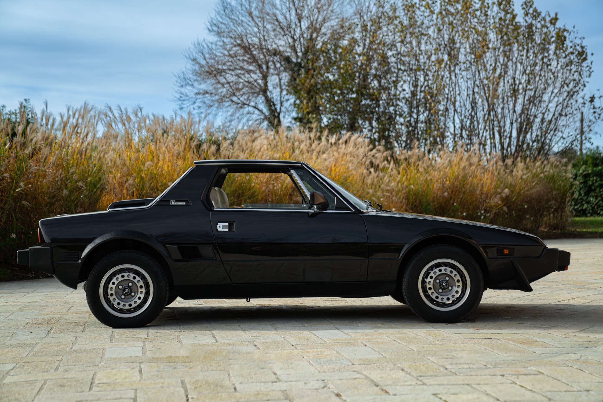 Fiat X1/9 FIVE SPEED 