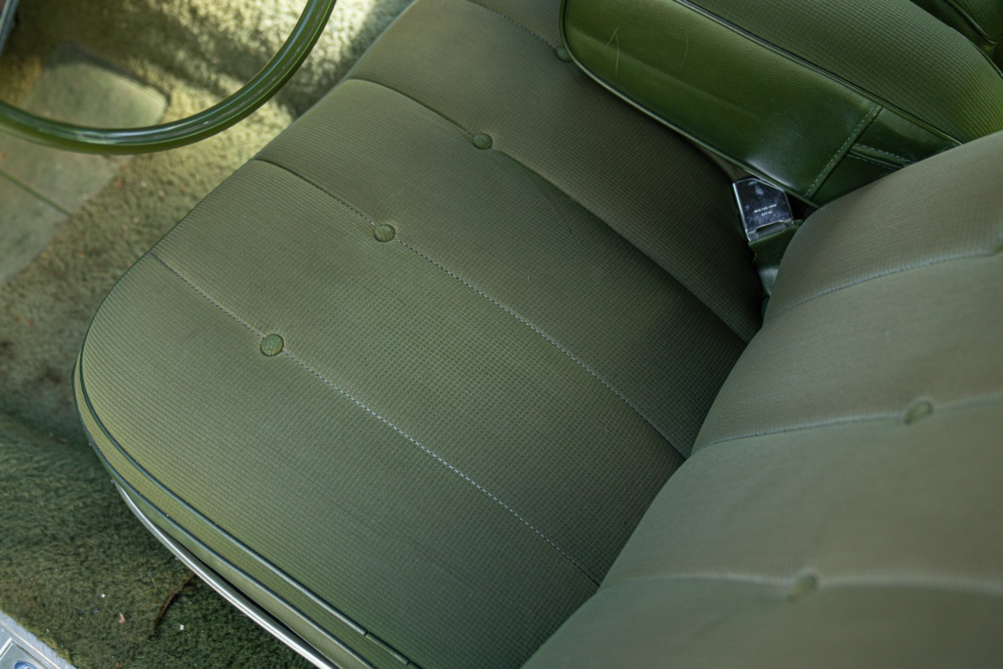 Ford GRAN TORINO 4 DOOR 5.7 V8 BROUGHAM 