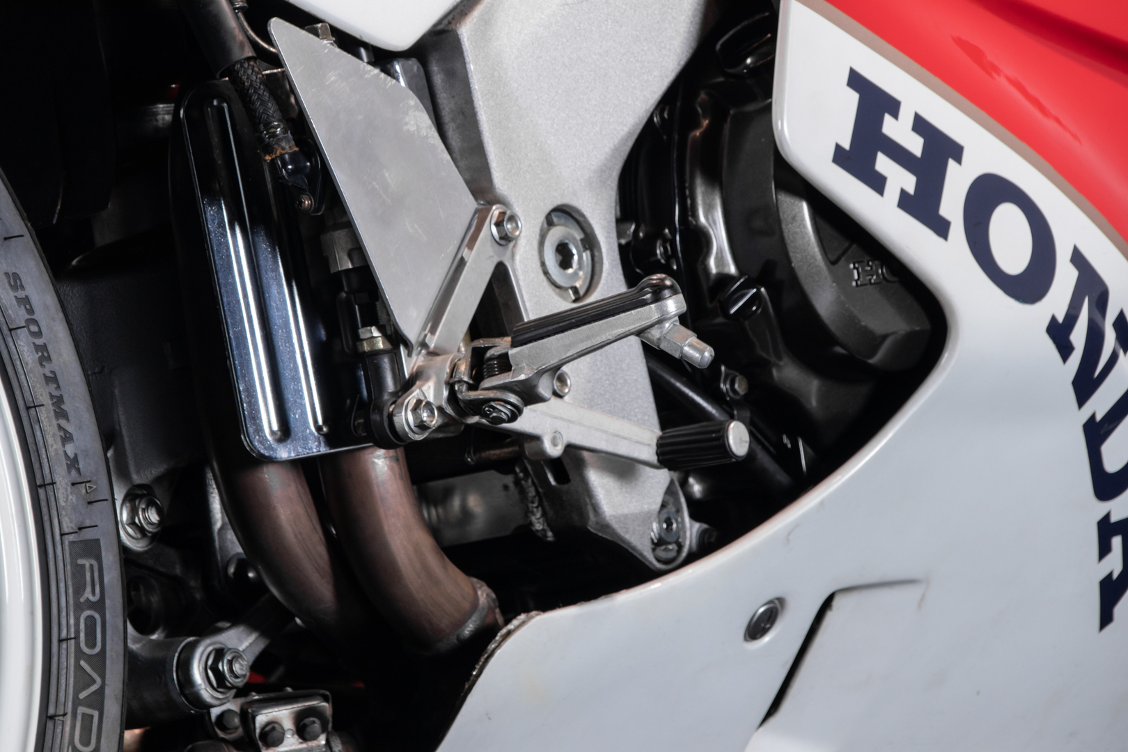 Honda RC 30 