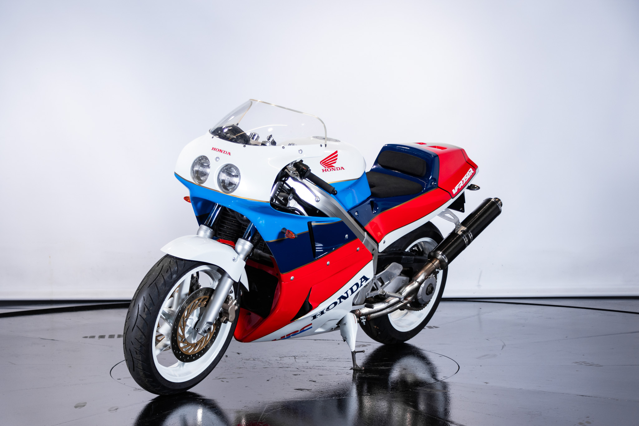 Honda VFR 750 R \"RC30 REPLICA\" 