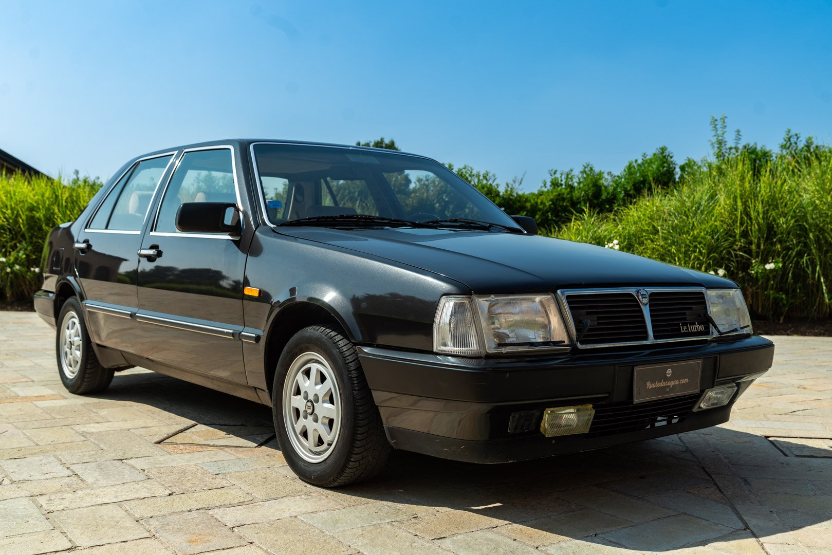 Lancia THEMA i.e TURBO 