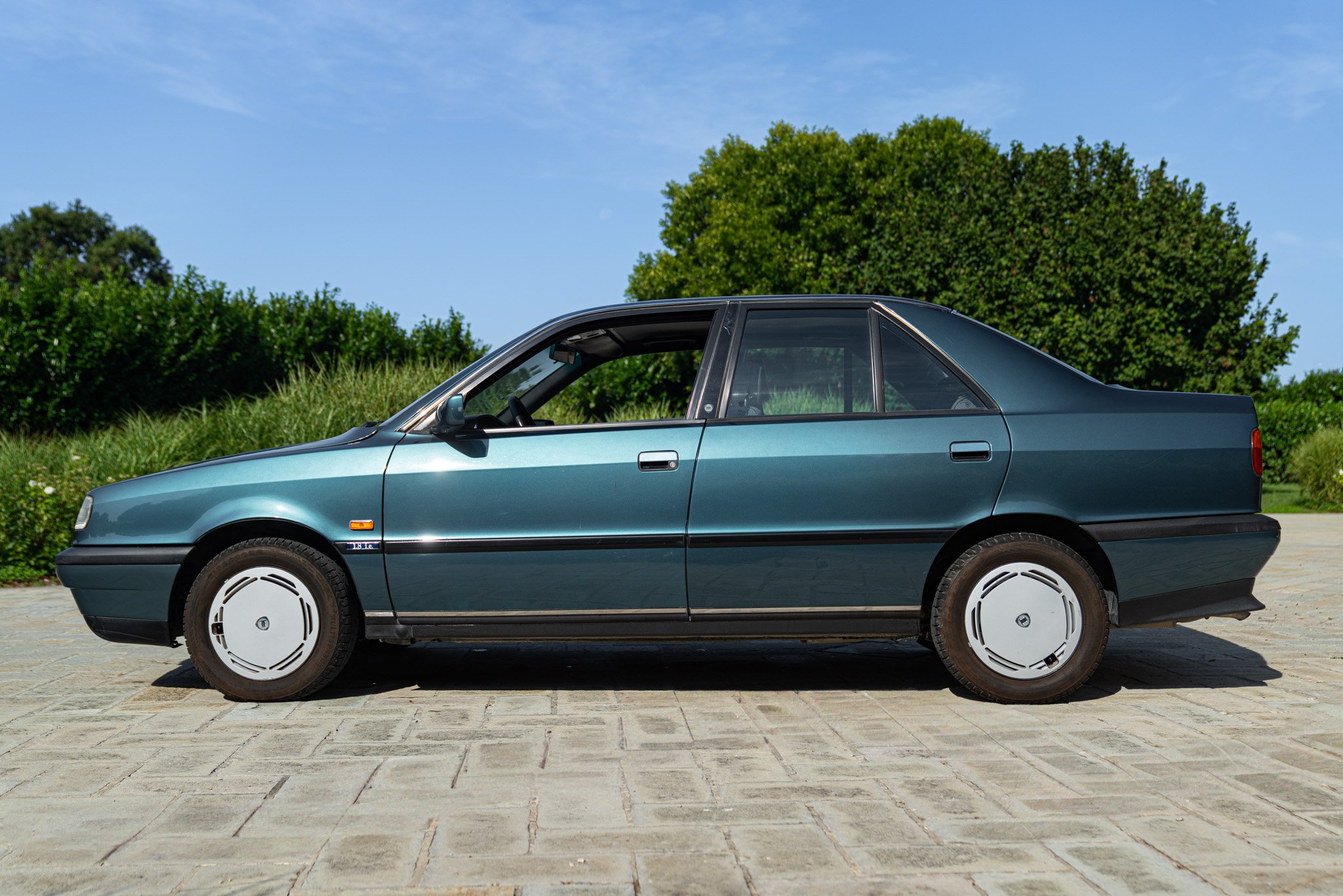 Lancia DEDRA 