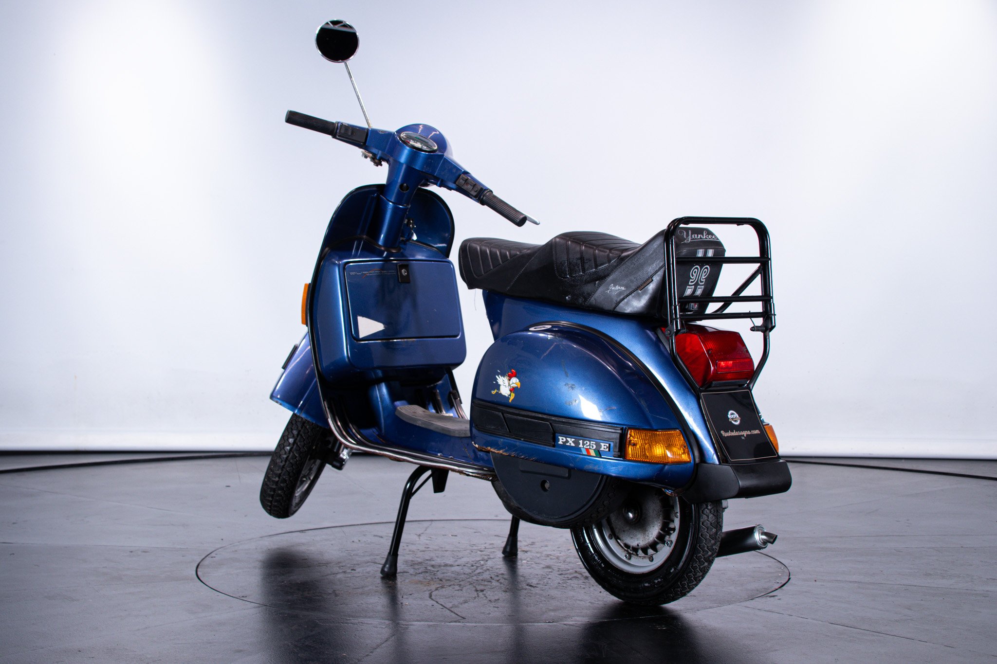 Piaggio VESPA 125 PX ARCOBALENO 
