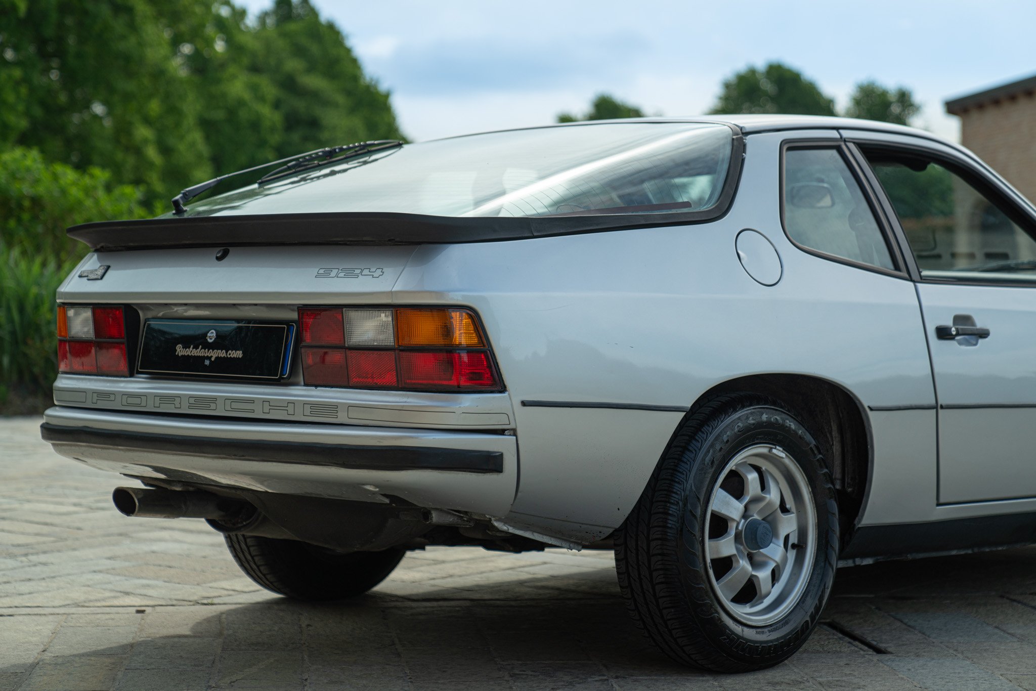 Porsche 924 