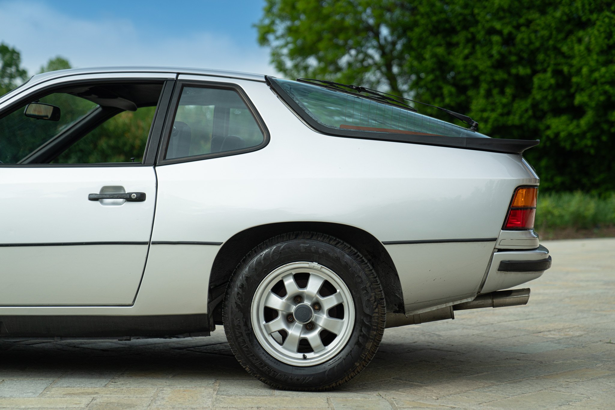 Porsche 924 