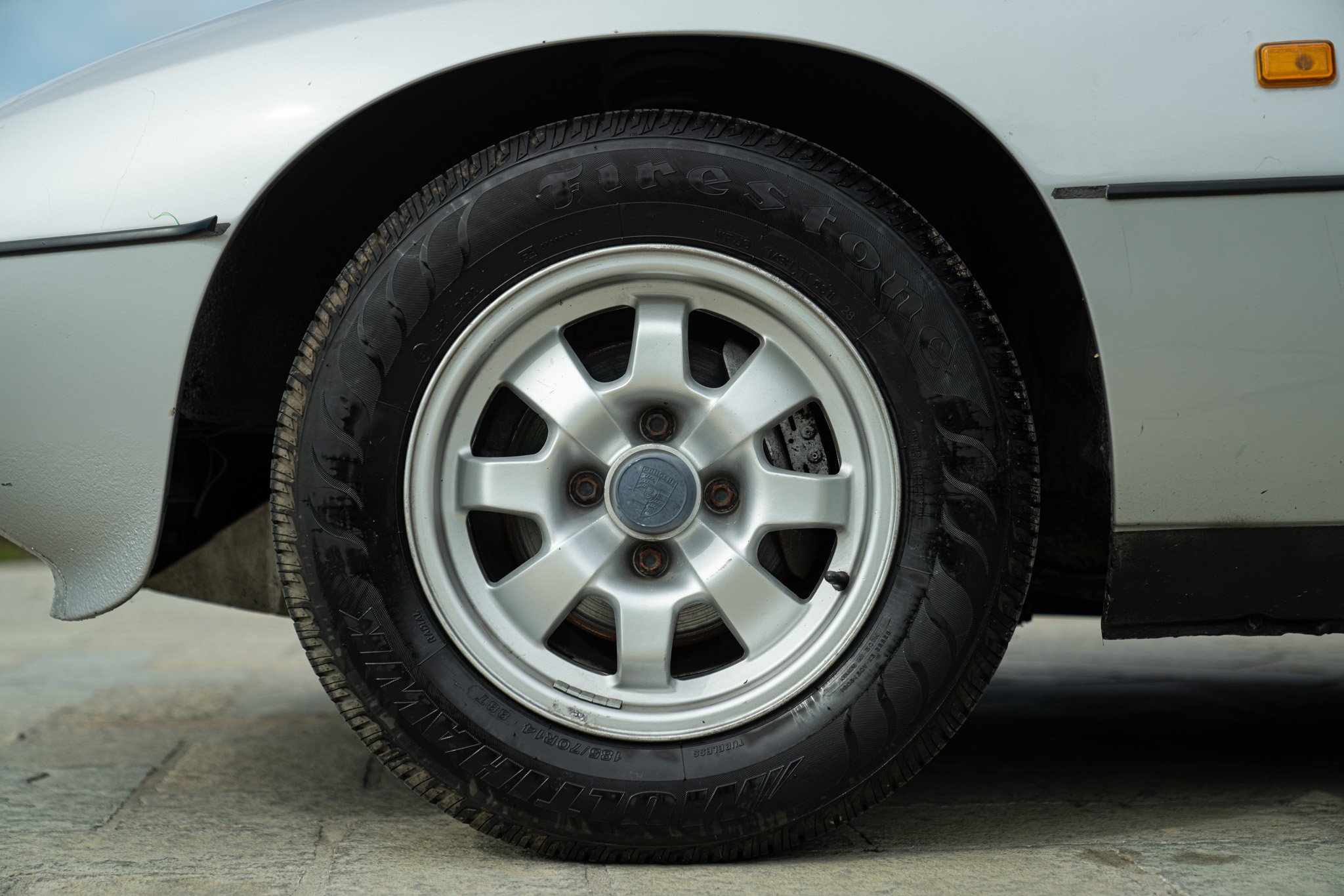 Porsche 924 