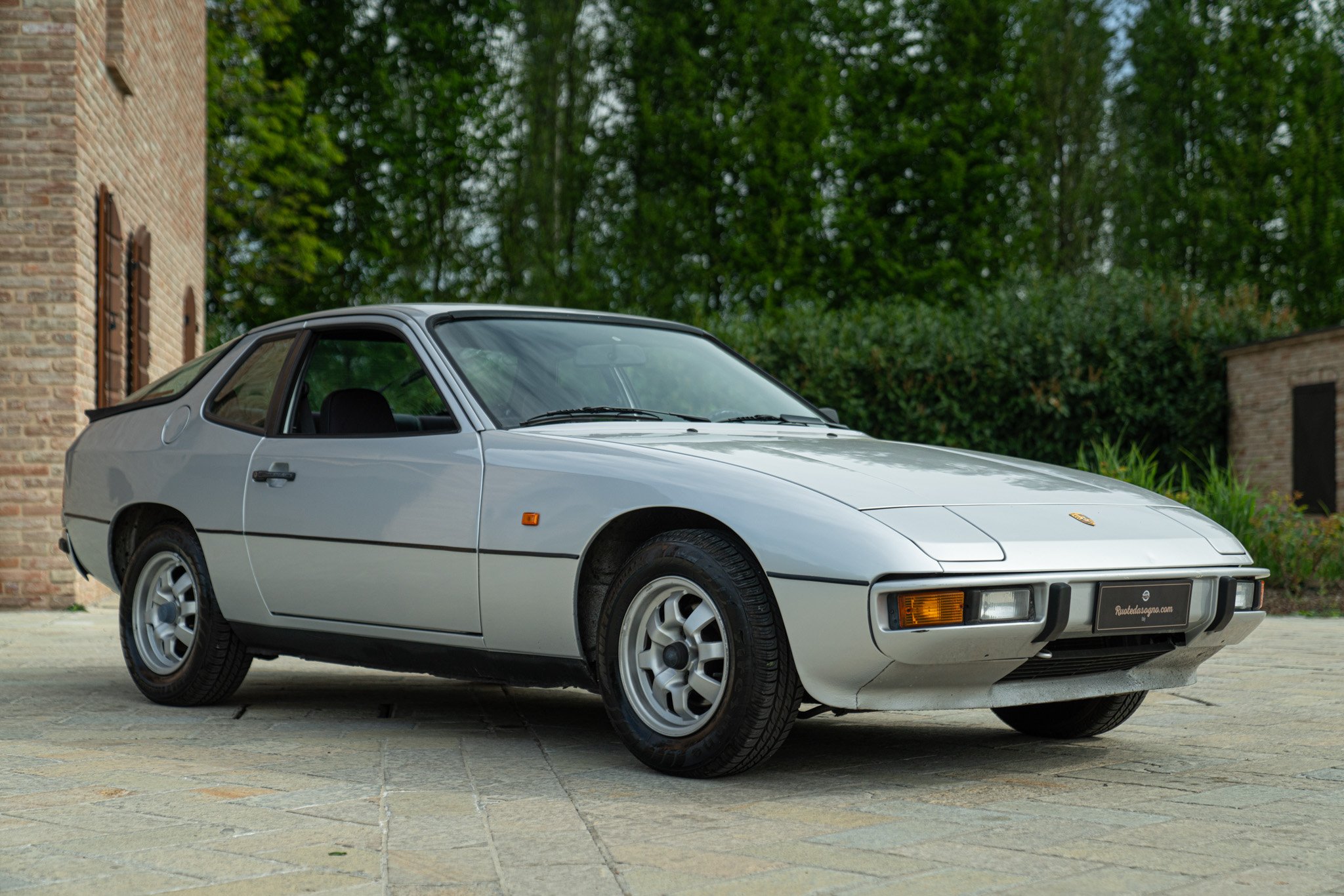 Porsche 924 