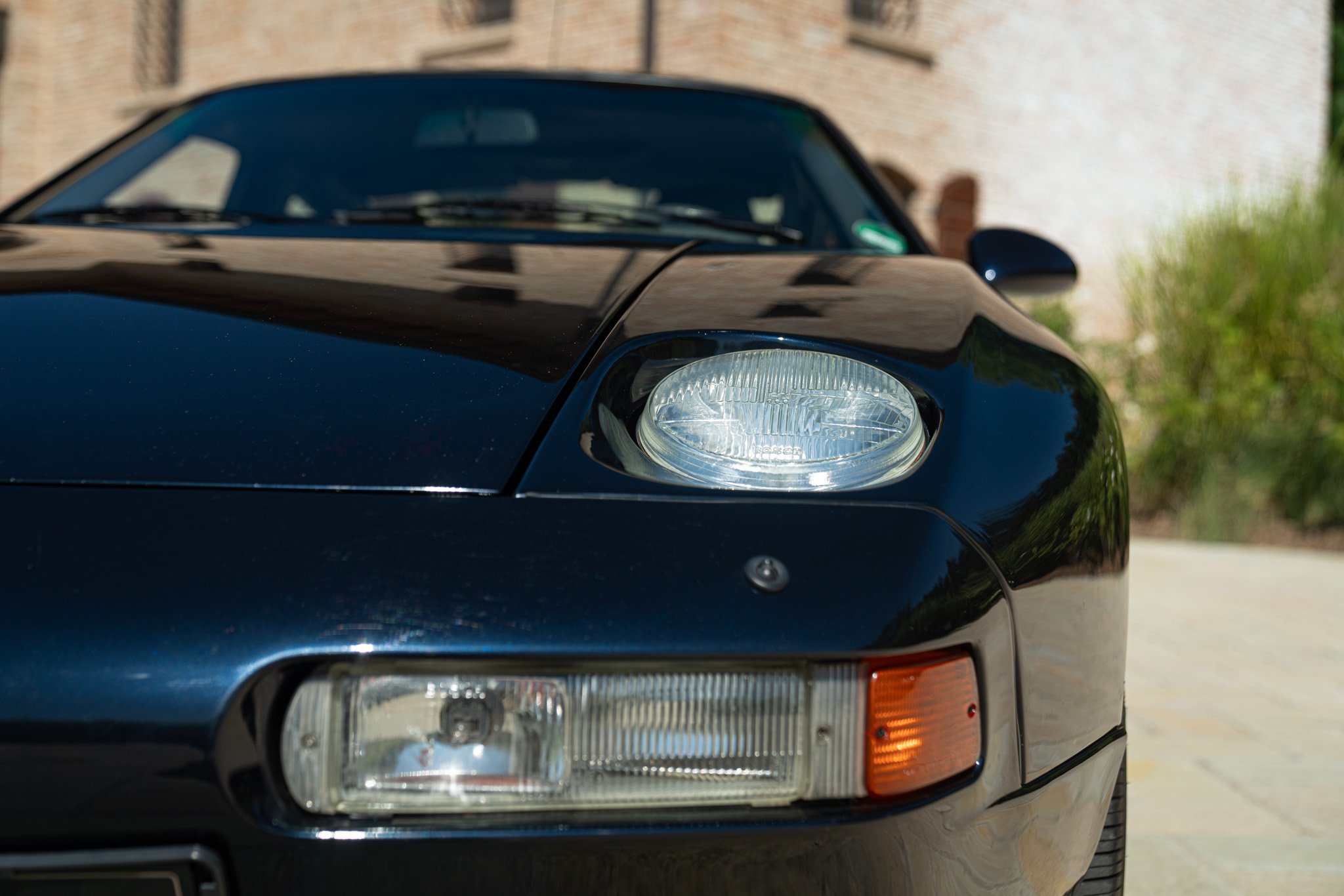 Porsche 928 GTS 
