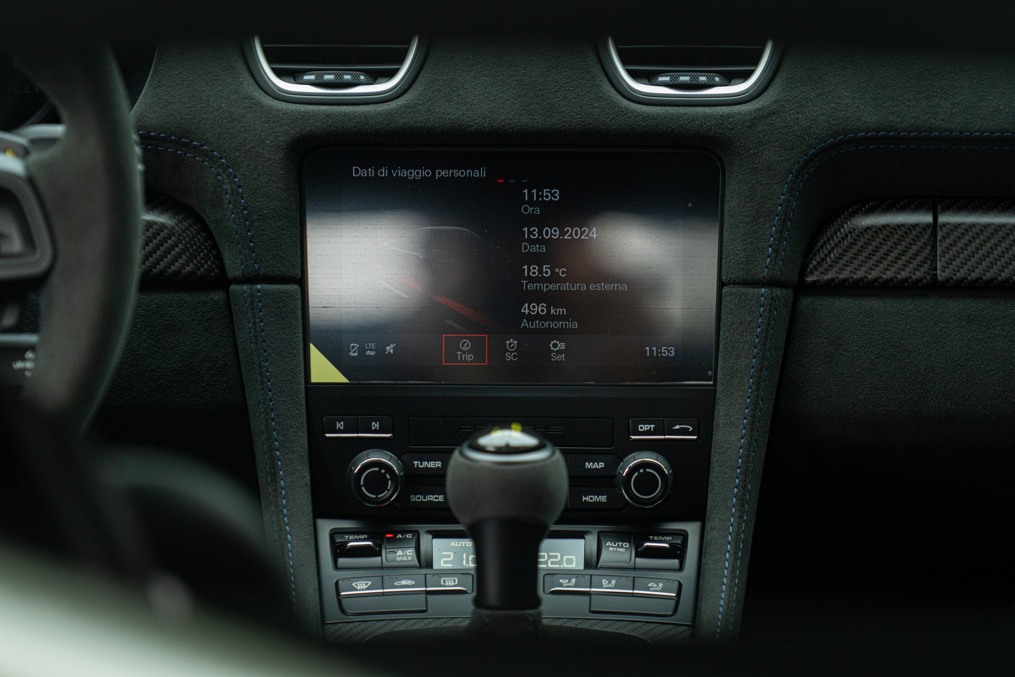 Porsche CAYMAN 718 GT4 RS “weissach” 