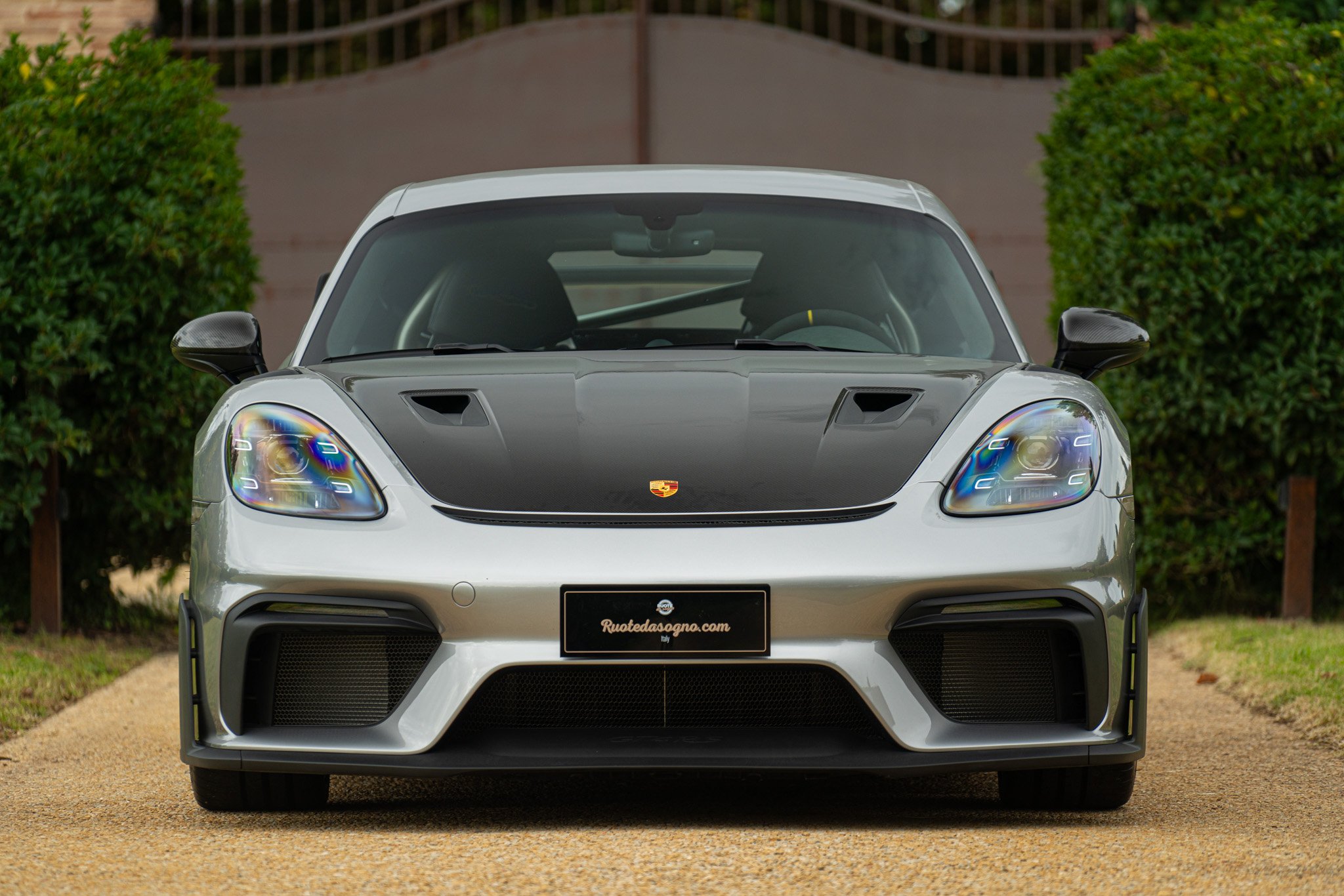 Porsche CAYMAN 718 GT4 RS “weissach” 