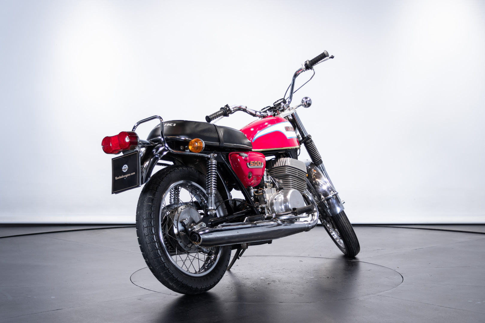 Suzuki TITAN 500 
