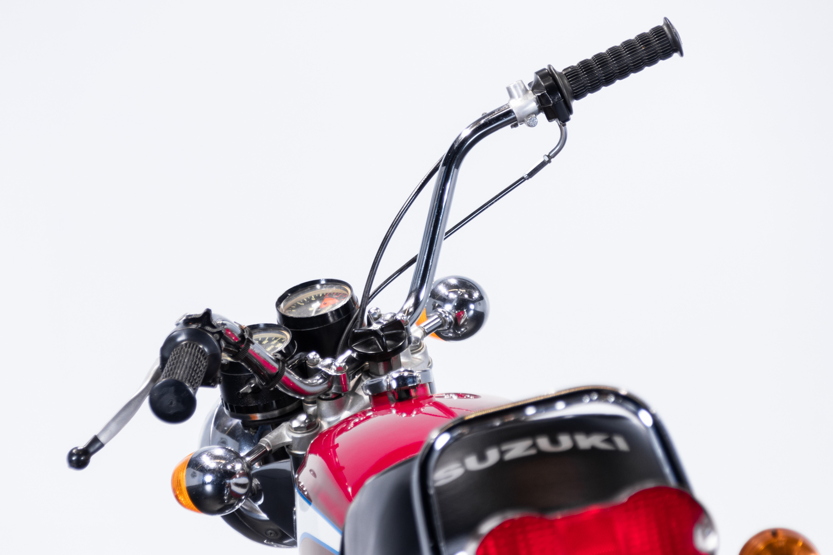 Suzuki TITAN 500 