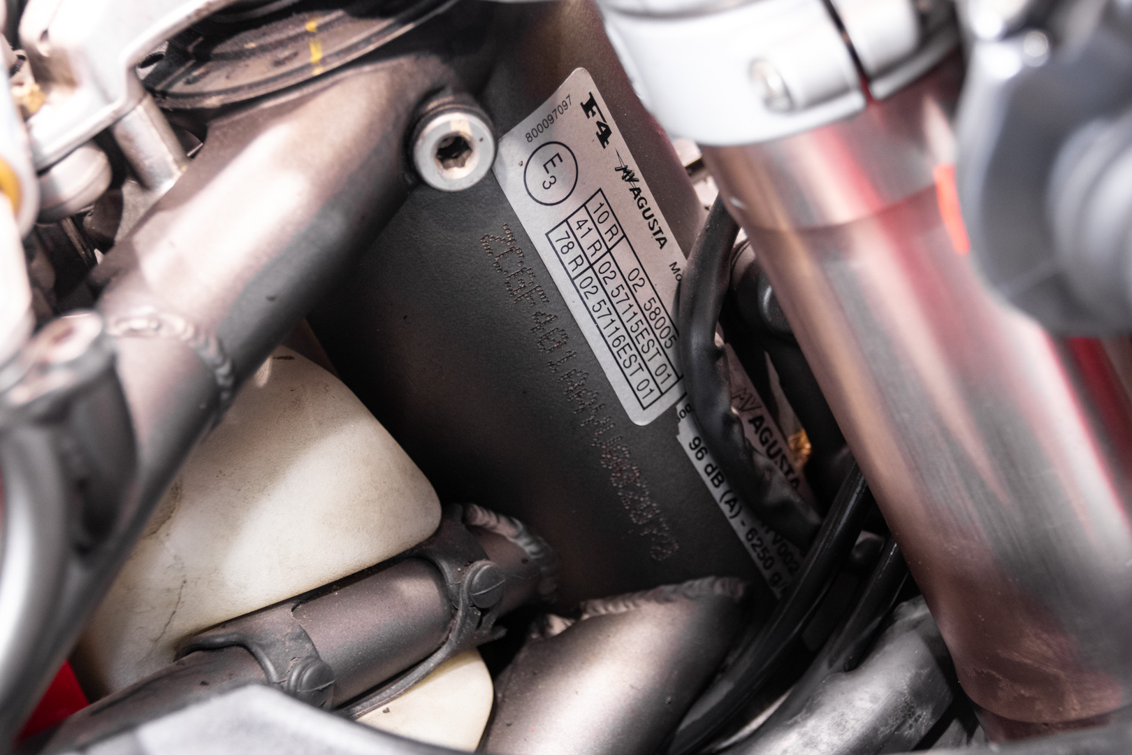 MV Agusta F4 750 