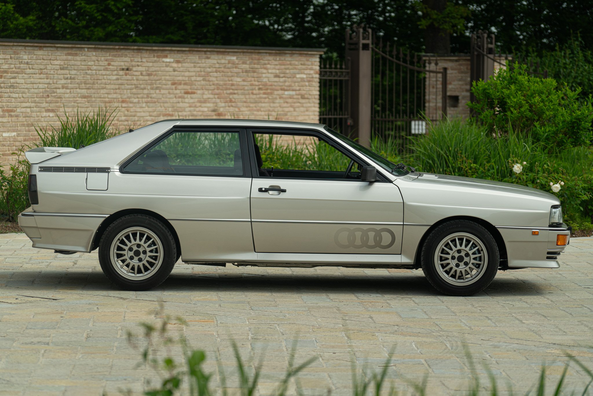 Audi QUATTRO 