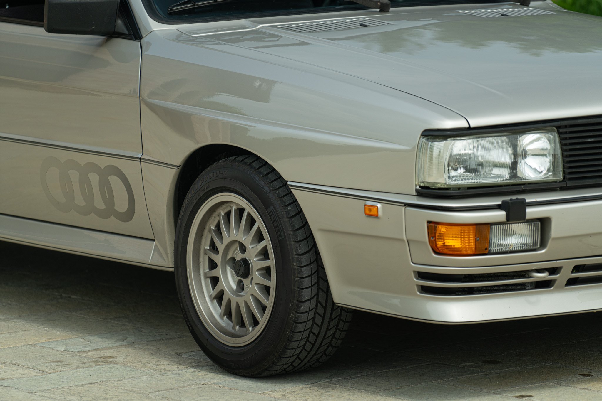 Audi QUATTRO 