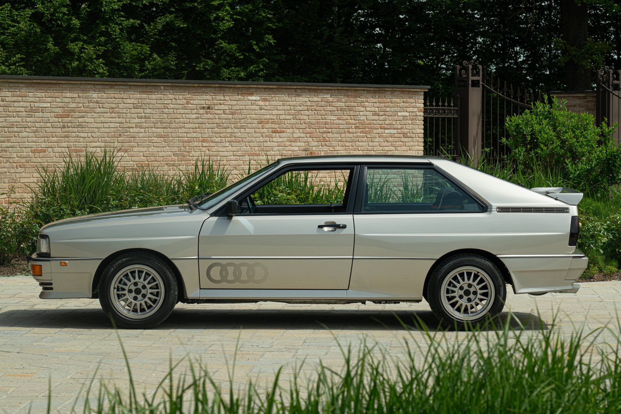 Audi QUATTRO 