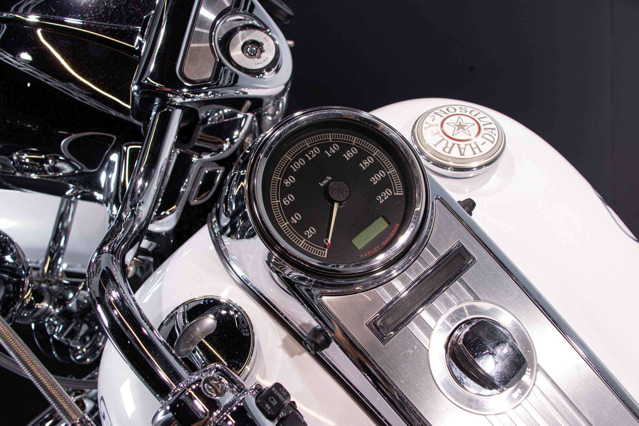 Harley Davidson ROAD KING CLASSIC 