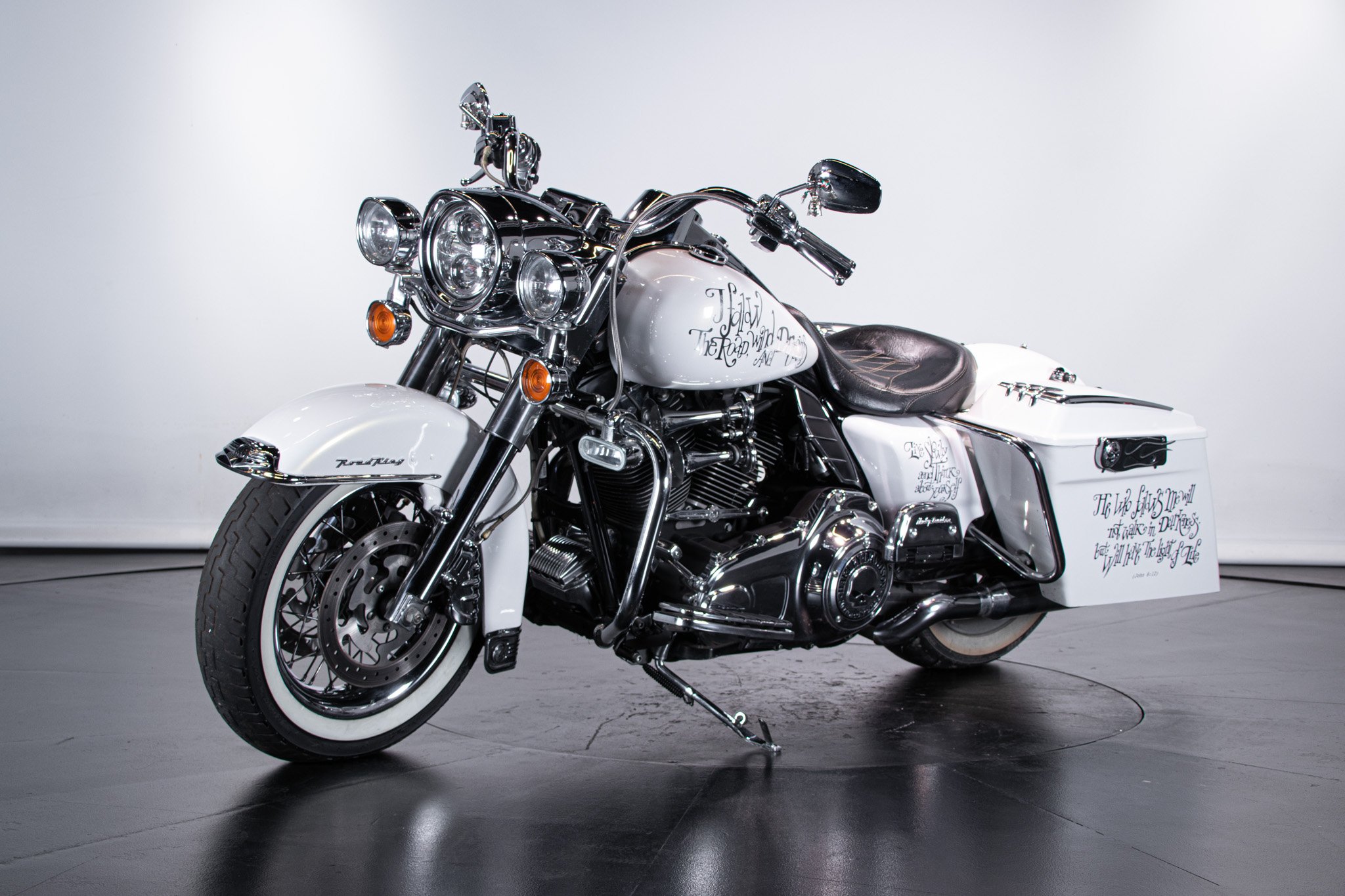 Harley Davidson ROAD KING CLASSIC 