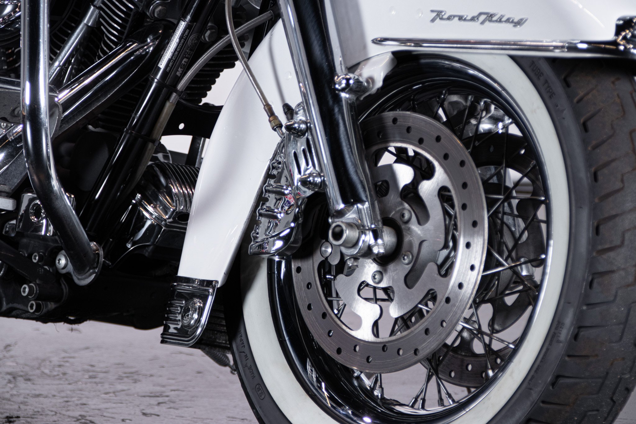 Harley Davidson ROAD KING CLASSIC 