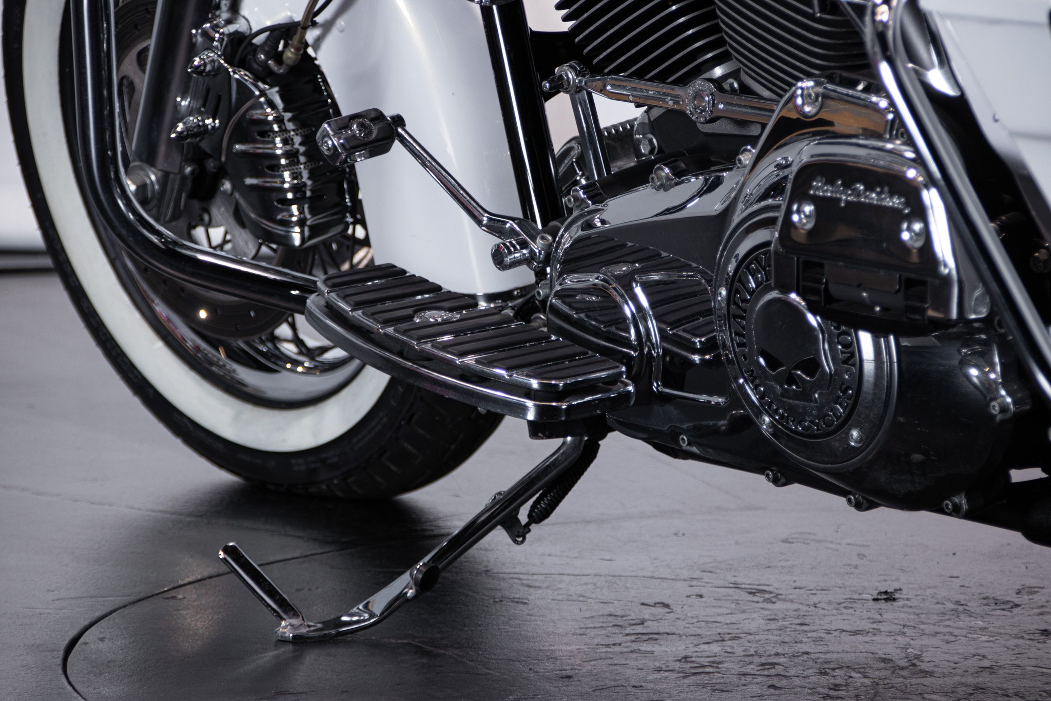 Harley Davidson ROAD KING CLASSIC 